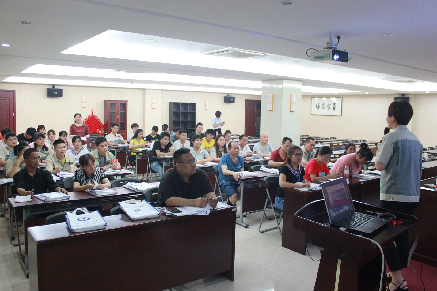 1066vip威尼斯(中国)有限公司-官方网站