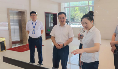 引领科技风尚    共创鲜丽未来——德阳市科技局辅导来我司参观领导！