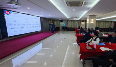 学致使用，赋能未来——岳阳1066vip威尼斯2025《高效力人士的七个习惯》想书分享会